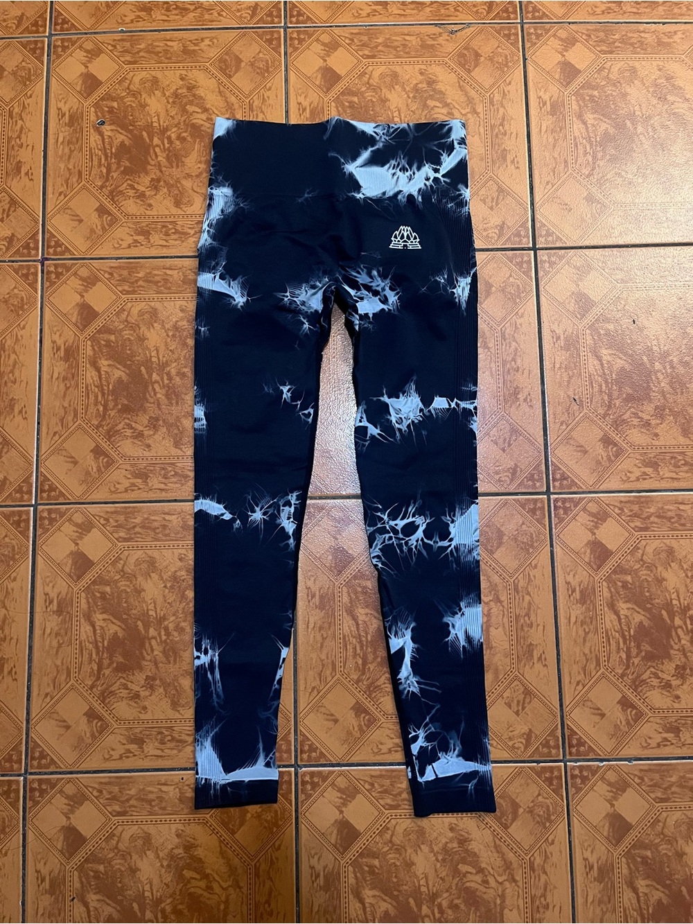 High-Waist Tie-Dye Leggings - Black & Gray